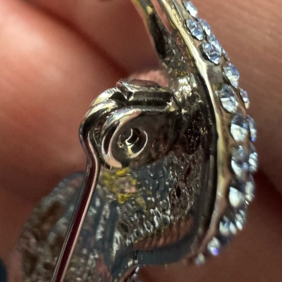 Peacock colorful brooch on silver tone metal, EUC. - Picture 4 of 4